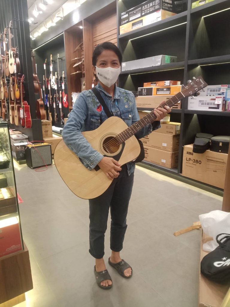 Yamaha F310 ขอขอบคุณลูกค้าจากสาขาโคราชครับผม