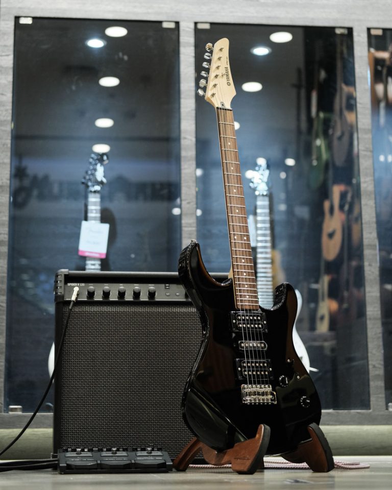 YAMAHA ERG121U BK BODY