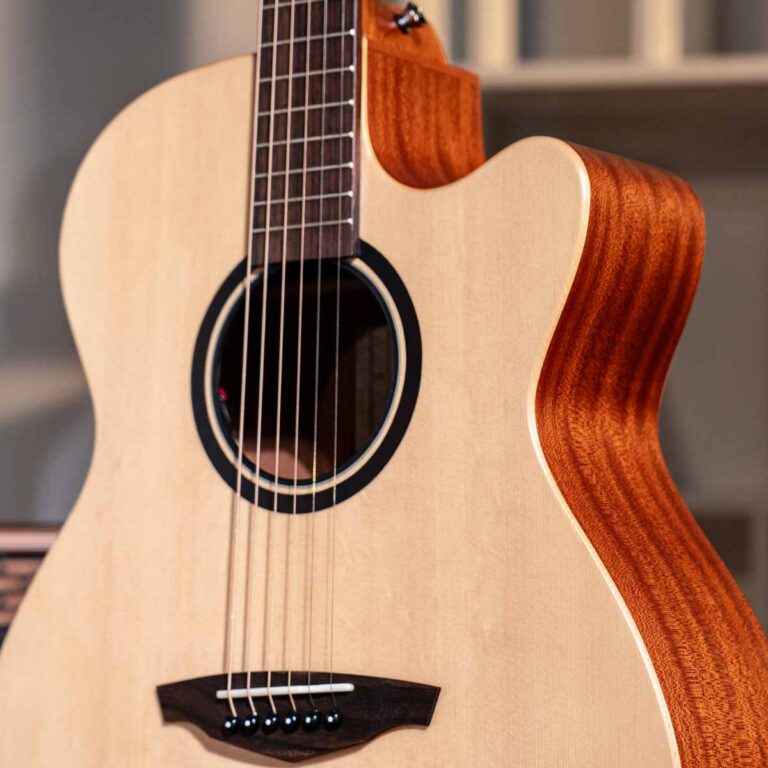 VEELAH V1-OMCE ขายราคาพิเศษ