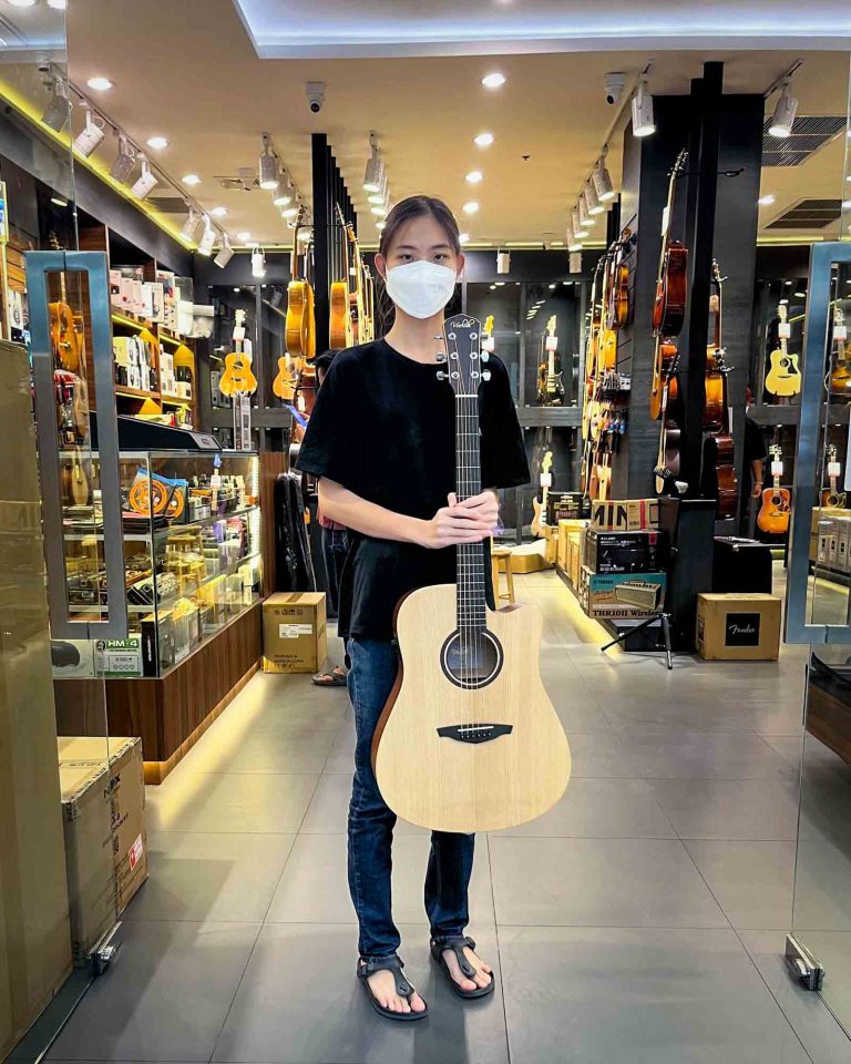 Veelah V1-DCE ลูกค้า Music Arms