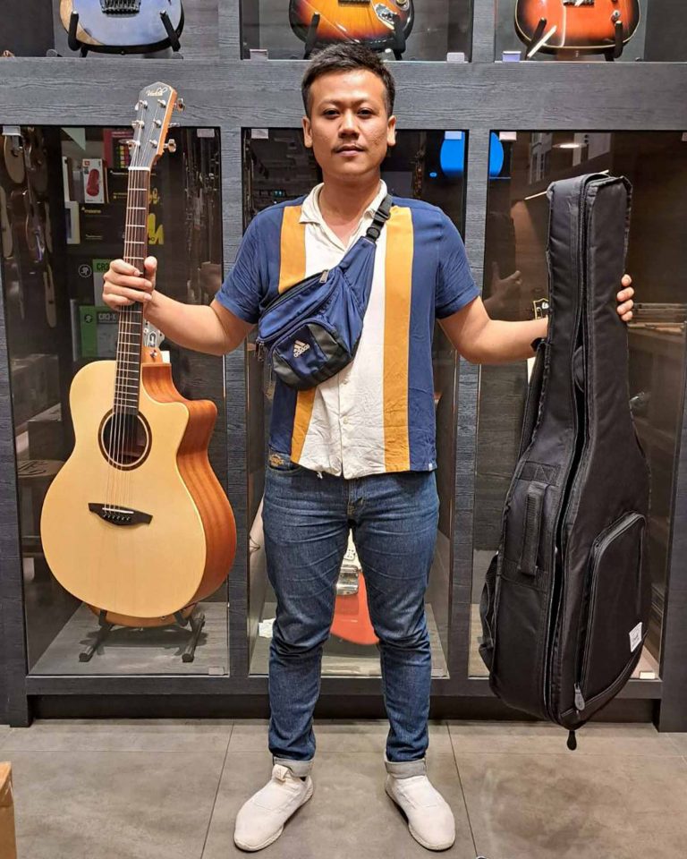 Veelah V1-GACE ลูกค้า Music Arms