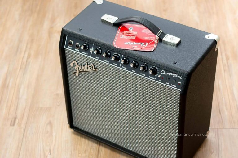 Fender Champion 40 แอมป์กีตาร์ไฟฟ้า ขายราคาพิเศษ