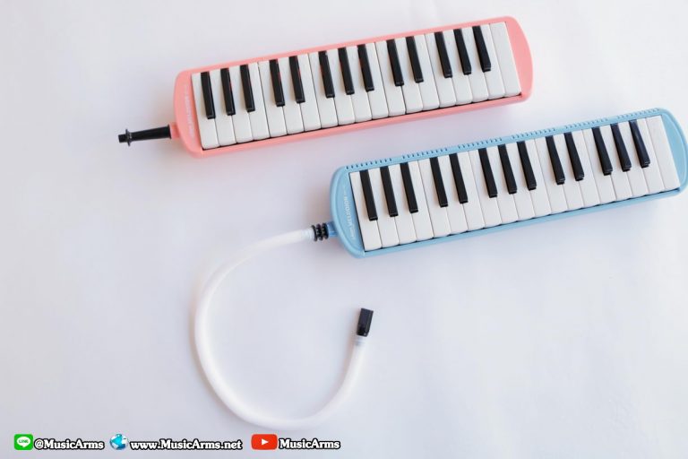 เมโลเดี้ยน 32คีย์-laser ขายราคาพิเศษ