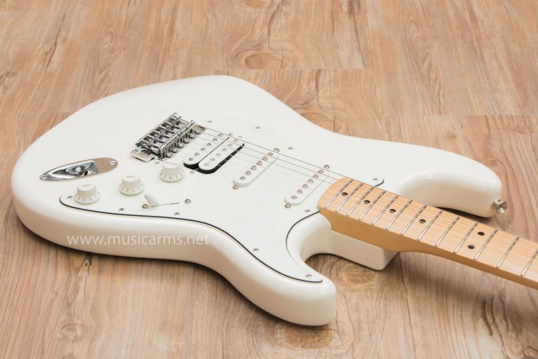 Fender Standard Stratocaster ขายราคาพิเศษ