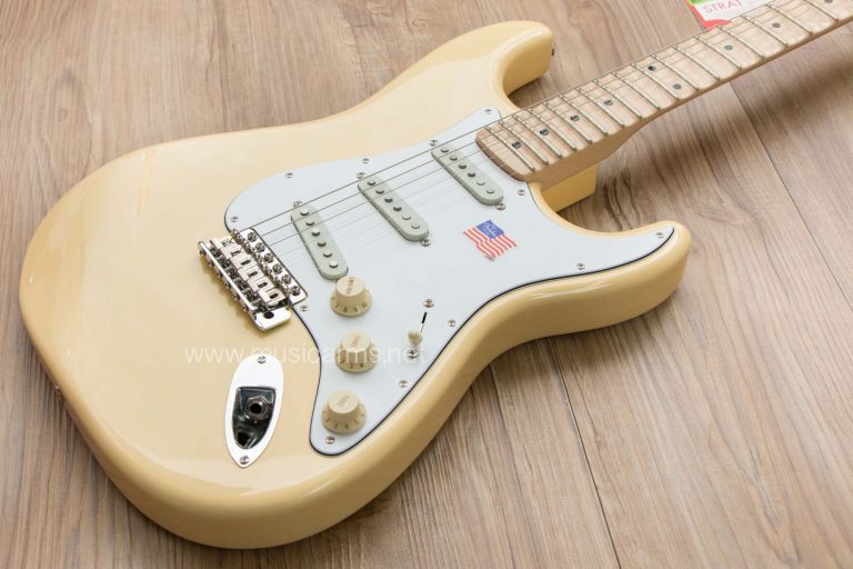 Fender Yngwie Malmsteen Stratocaster body ขายราคาพิเศษ