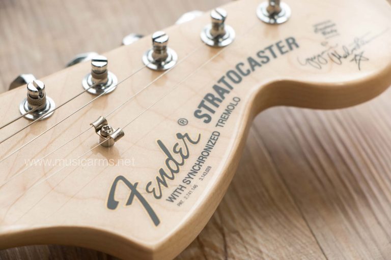 Fender Yngwie Malmsteen Stratocaster logo ขายราคาพิเศษ