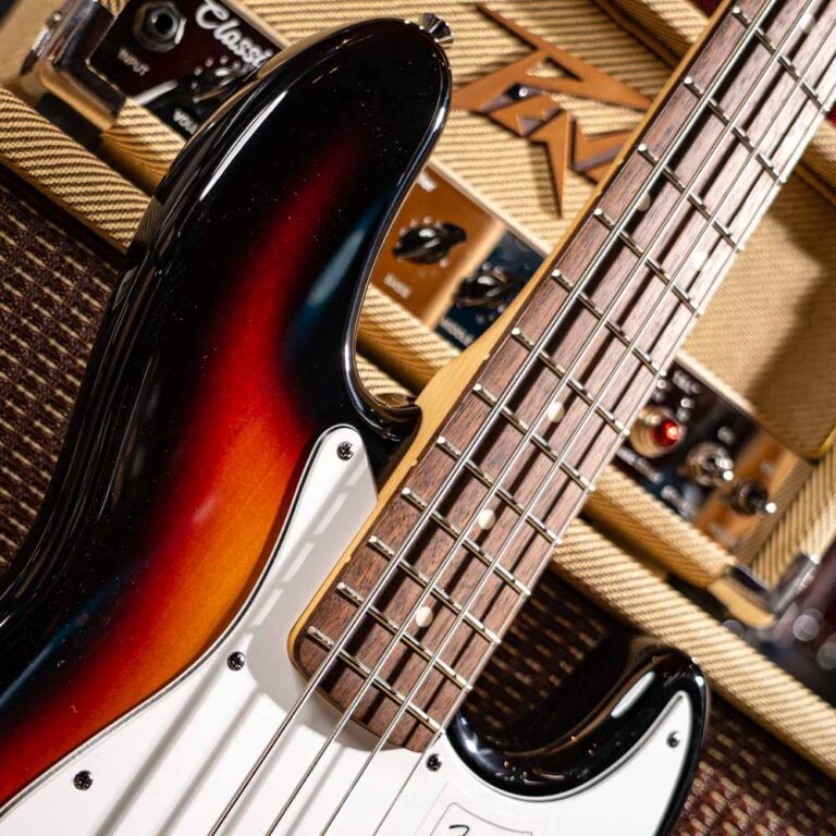 FENDER STD JAZZ BASS ขายราคาพิเศษ