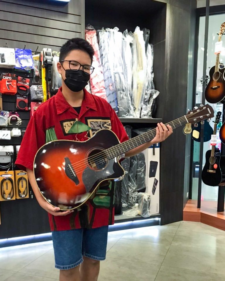 Yamaha AC3M ลูกค้า Music Arms