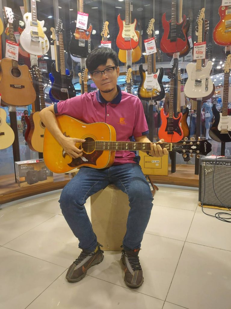 Epiphone Dove Pro ขอขอบคุณลูกค้าจากสาขาอิมสำโรงครับผม