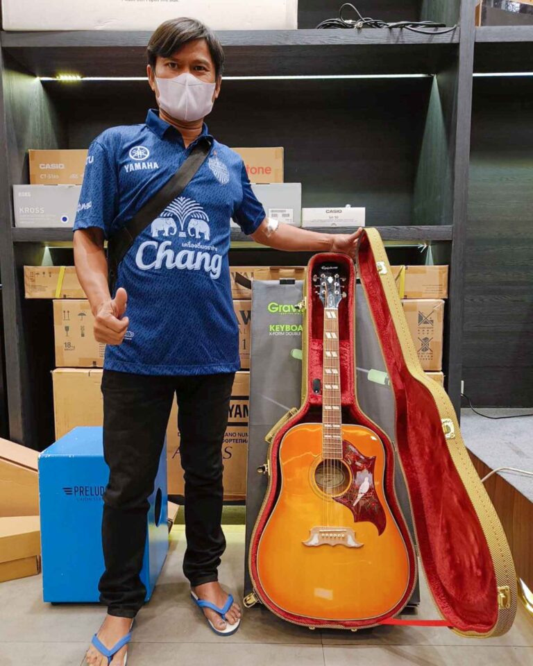 Epiphone Dove Studio ลูกค้า Music Arms