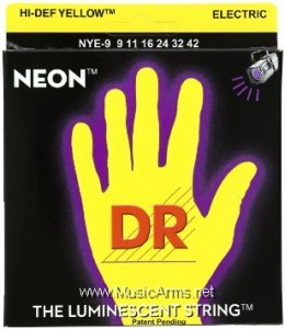 DR NYE-9 Neon Hi-Def Yellow K3 Coated Lite Electric Guitar Stringsราคาถูกสุด