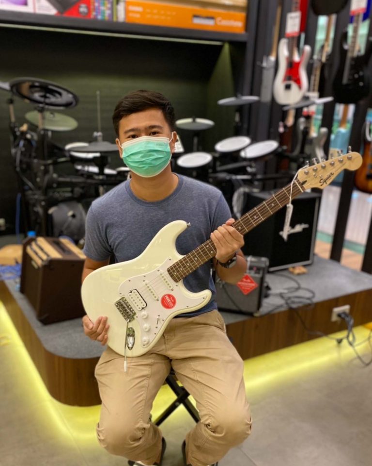 Squier Bullet HSS โคราช