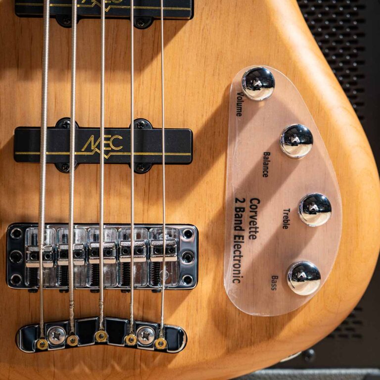 Warwick Rockbass Corvette Basic 5 Strings เบสไฟฟ้า ขายราคาพิเศษ