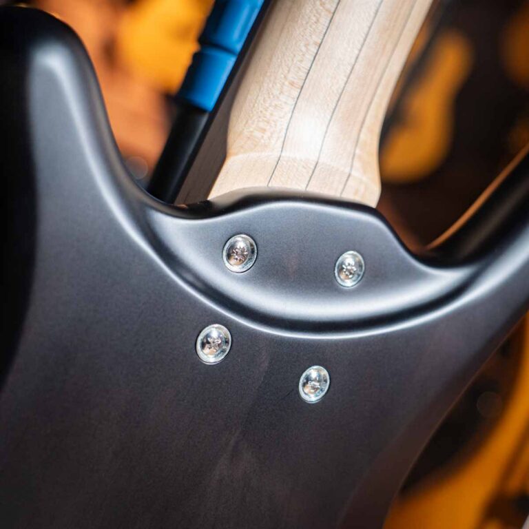 Warwick Rockbass Corvette Basic 5 Strings เบสไฟฟ้า ขายราคาพิเศษ