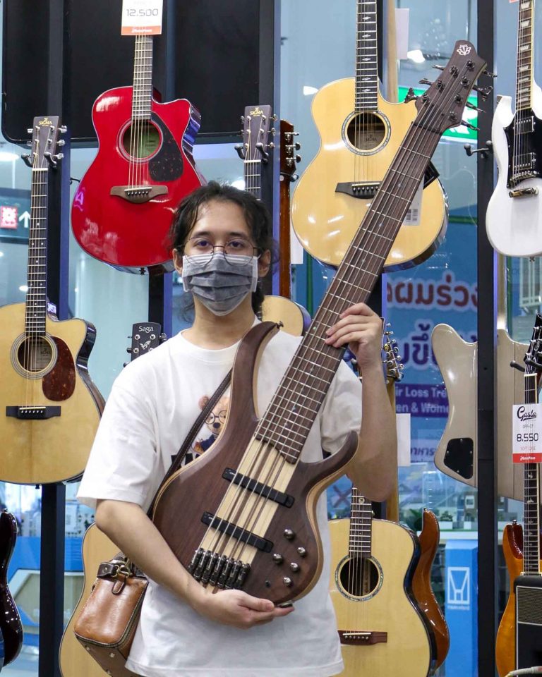 Ibanez BTB7-NT ลูกค้า Music Arms รังสิต