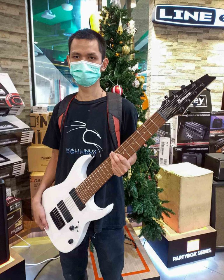 Ibanez RG8 ลูกค้า Music Arms