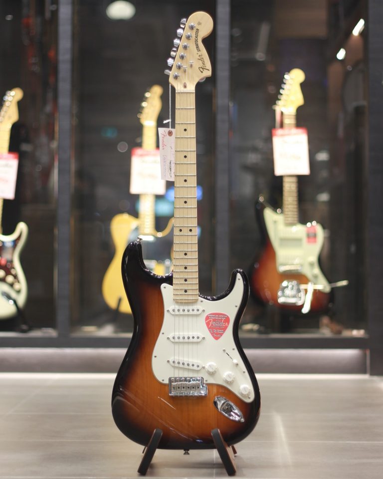 Showcase Fender American Special Stratocaster