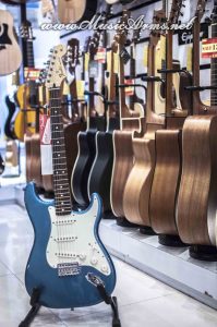 Fender Stratocaster Standard Mexico PFราคาถูกสุด