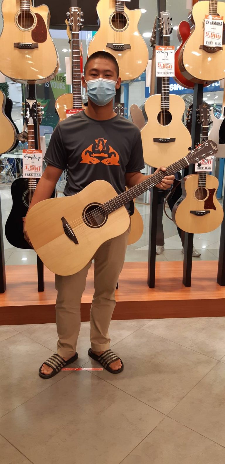 กีต้าร์โปร่ง Veelah v1-d กีต้าร์โปร่งดีไหม