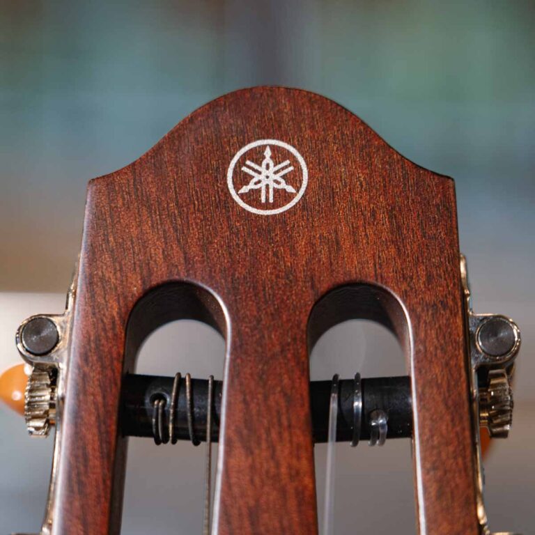 Yamaha SLG200N Silent Guitar ขายราคาพิเศษ