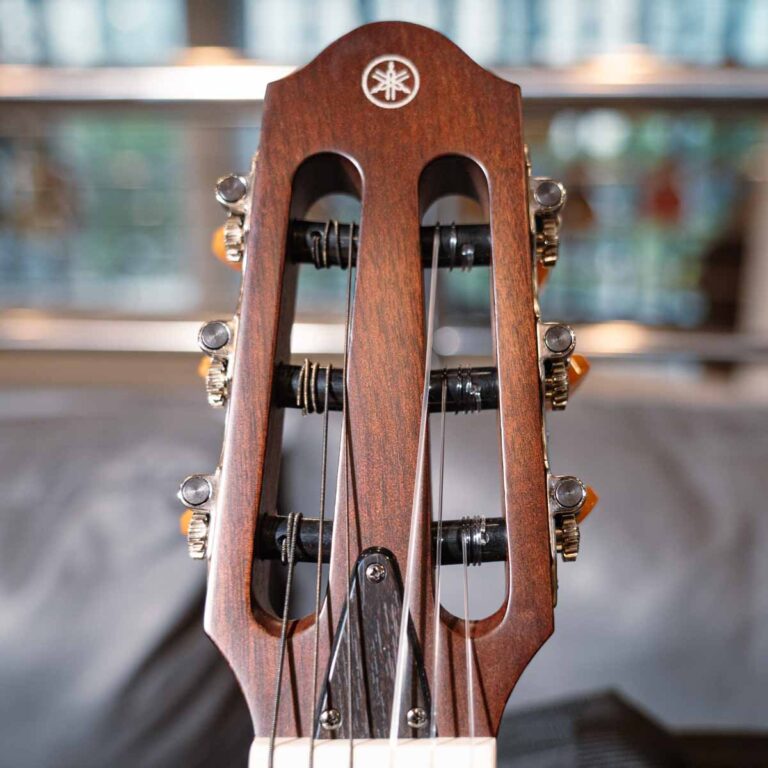 Yamaha SLG200N Silent Guitar ขายราคาพิเศษ