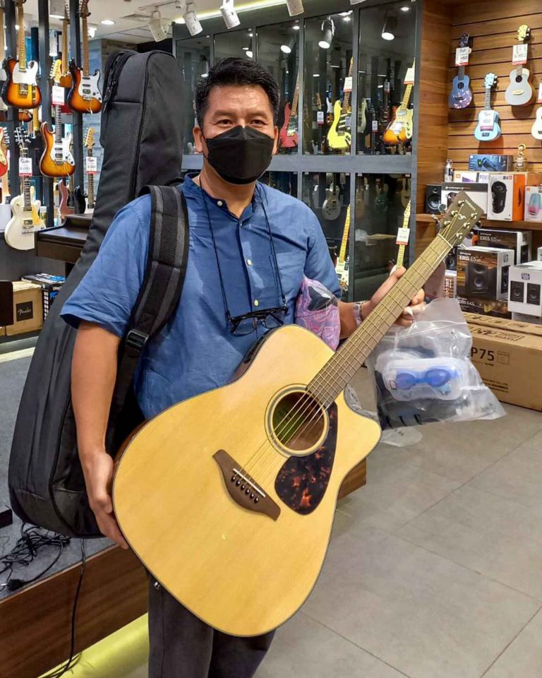 Yamaha FGX800C ลูกค้า Music Arms