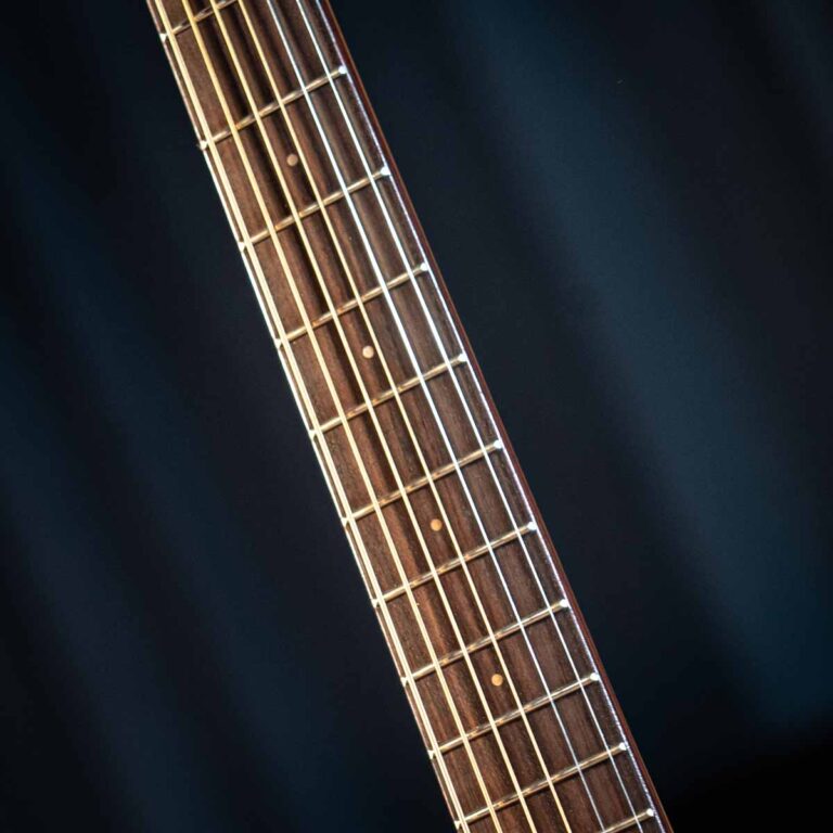 Veelah TO GO M กีตาร์โปร่ง ขายราคาพิเศษ