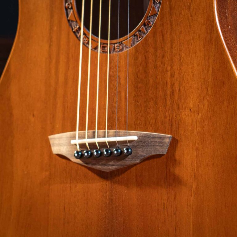 Veelah TO GO M กีตาร์โปร่ง ขายราคาพิเศษ