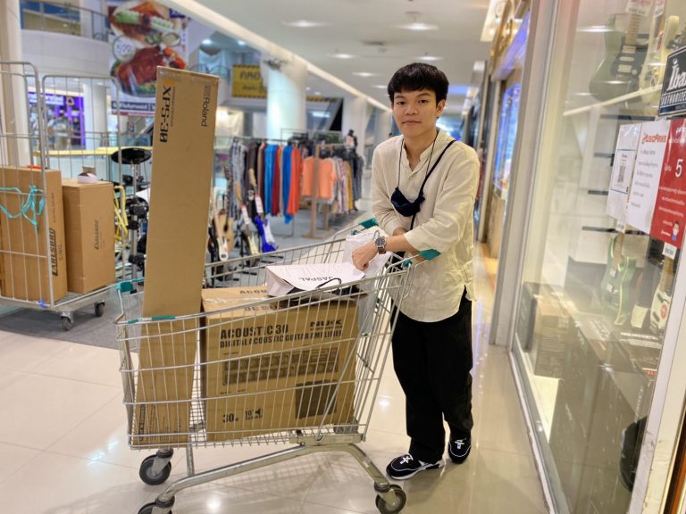 Roland xps-30 - Nux ac30 ขอขอบคุณลูกค้าจากสาขาซีคอนศรีนครินทร์ครับผม