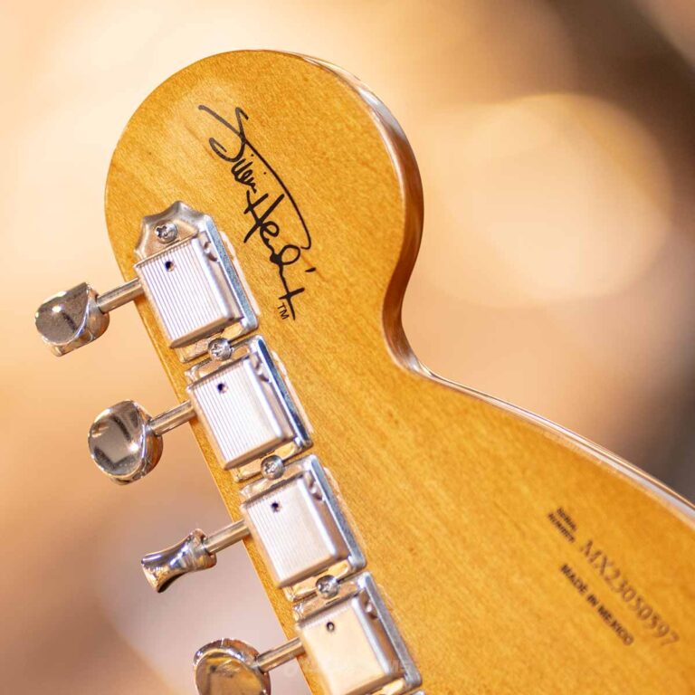 Fender Jimi Hendrix Stratocaster ขายราคาพิเศษ
