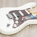 Fender American Elite Stratocaster White body ขายราคาพิเศษ