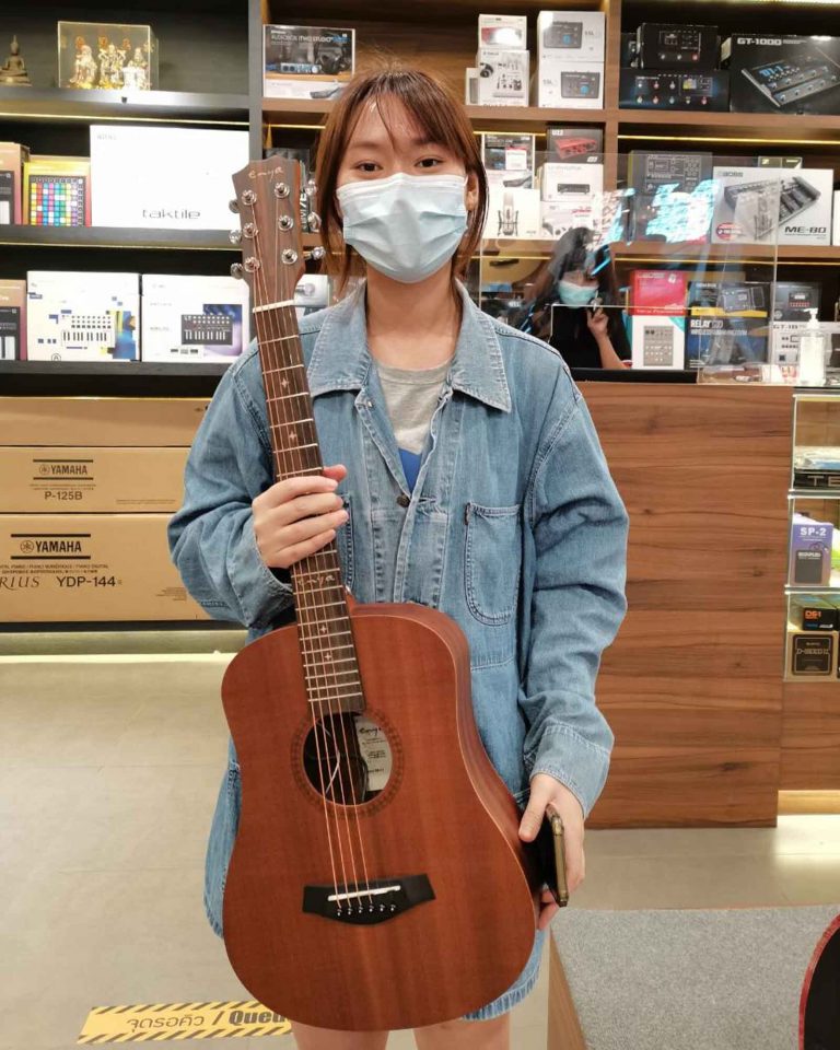 enya eb-01 ซีคอน