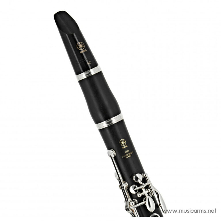 Close-up of a black Yamaha clarinet neck with silver rings, angled diagonally on a white background. ขายราคาพิเศษ