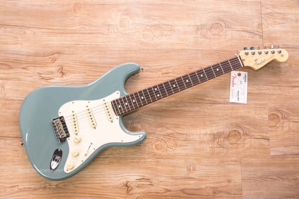 Fender_STD_Start_SSS_LPB_body | Music Arms