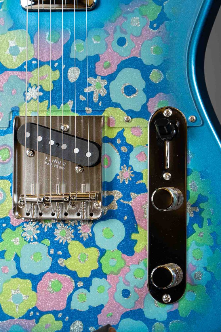 Fender Classic ’69 Blue Flower Telecaster pickup ขายราคาพิเศษ