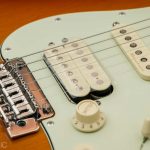 Fender Deluxe Stratocaster HSS pickup ขายราคาพิเศษ