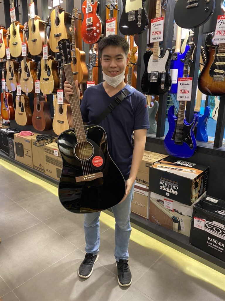 กีตาร์โปร่ง Fender CD60S BK บอดี้เต็มตัว