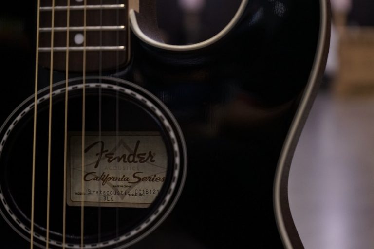 Fender Stratacoustic body