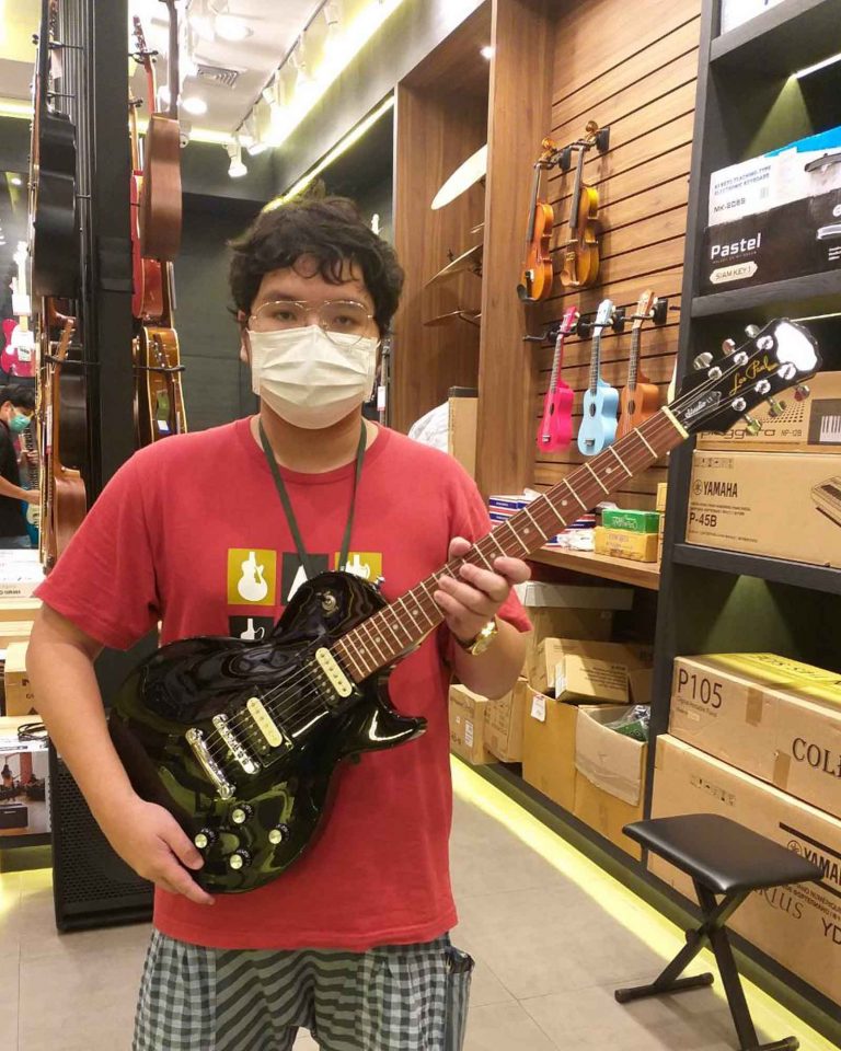 Epiphone LP Studio LT โคราช