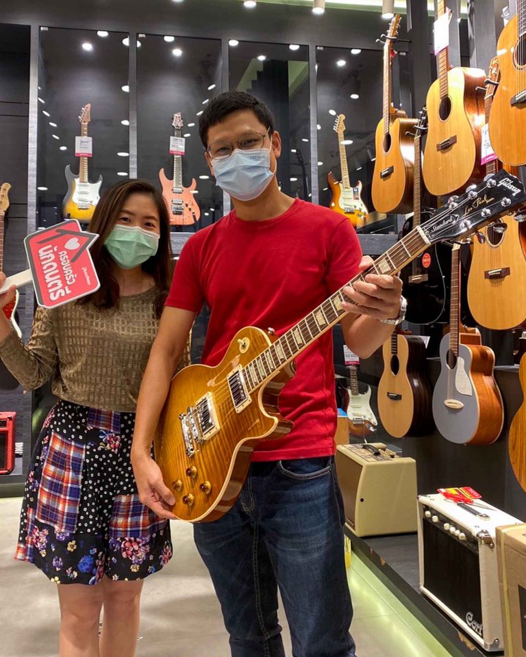 Gibson Les Paul Standard 2018 ลูกค้า Music Arms