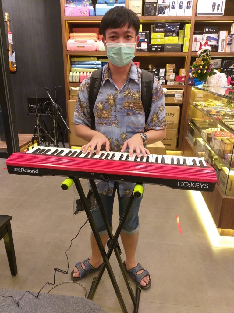 ROLAND GO-KEYS โคราช