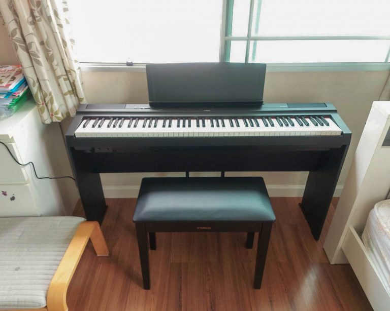Yamaha P-125 ลูกค้า Music Arms