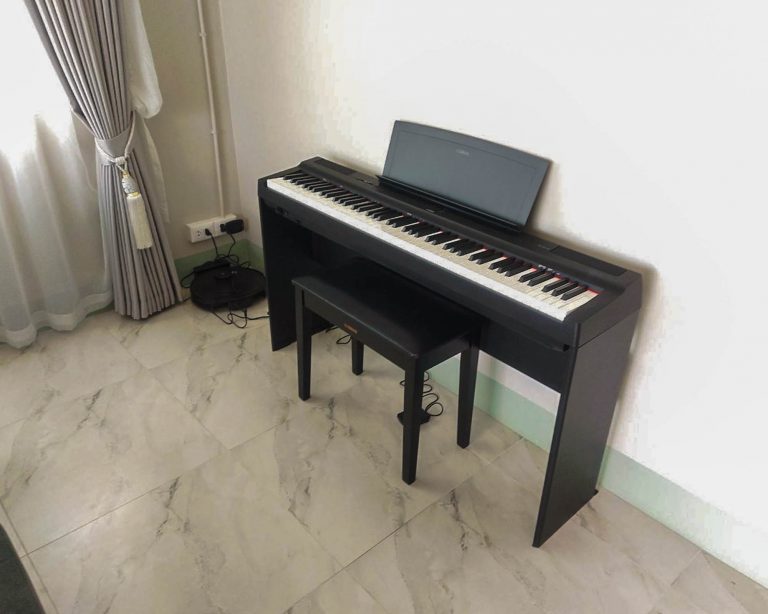 Yamaha P-125 ลูกค้า Music Arms