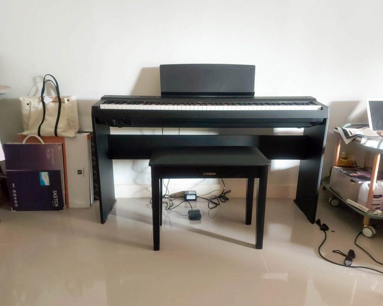 Yamaha P-125 ลูกค้า Music Arms