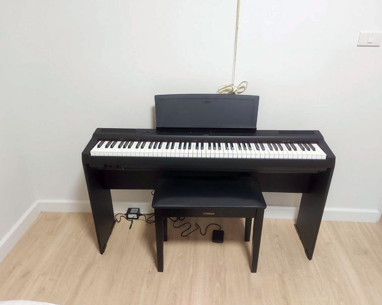 Yamaha P-125 ลูกค้า Music Arms
