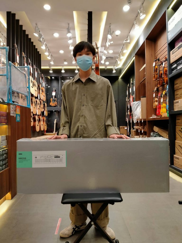 ลูกค้า Korg Kross2 61key ร้าน Music Arms