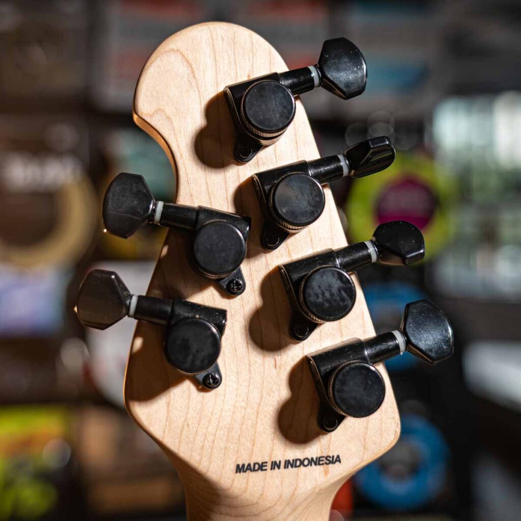 Sterling by Music Man JP60 กีตาร์ไฟฟ้า | Music Arms ศูนย์รวม