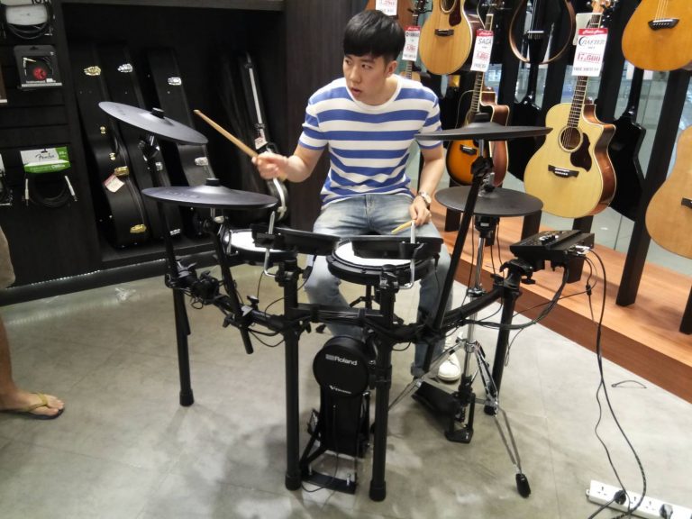 ขอบคุณลูกค้า Roland td-17KVX