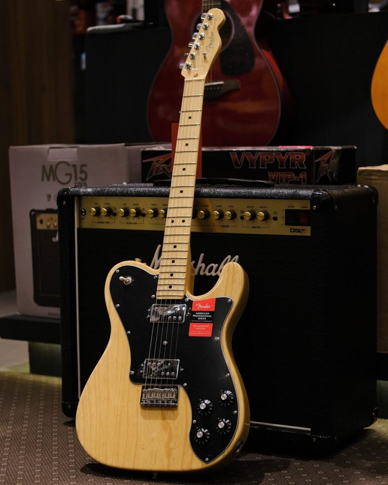 Showcase Fender American Professional Deluxe ShawBucker Telecaster กีตาร์ไฟฟ้า