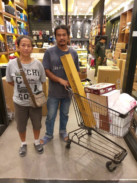 Digitech Vocalist Live Harmony + Bullet AC 15C